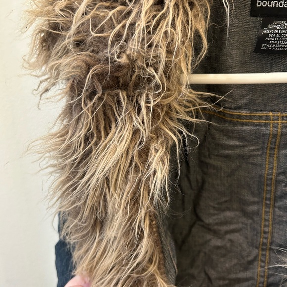 Y2K Denim and Faux Fur Vest - Picture 2 of 6